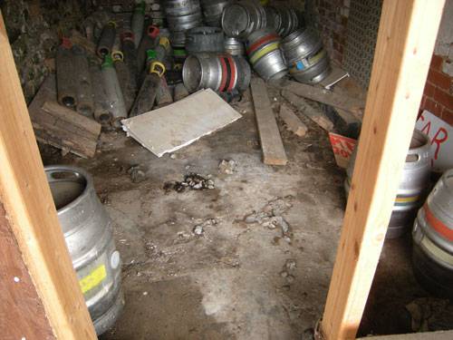 filthy hovel where major the gsd lived